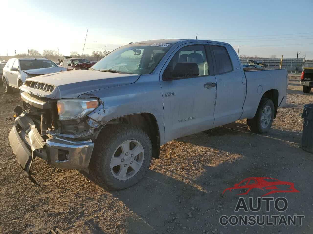 TOYOTA TUNDRA 2014 - 5TFUW5F14EX401739