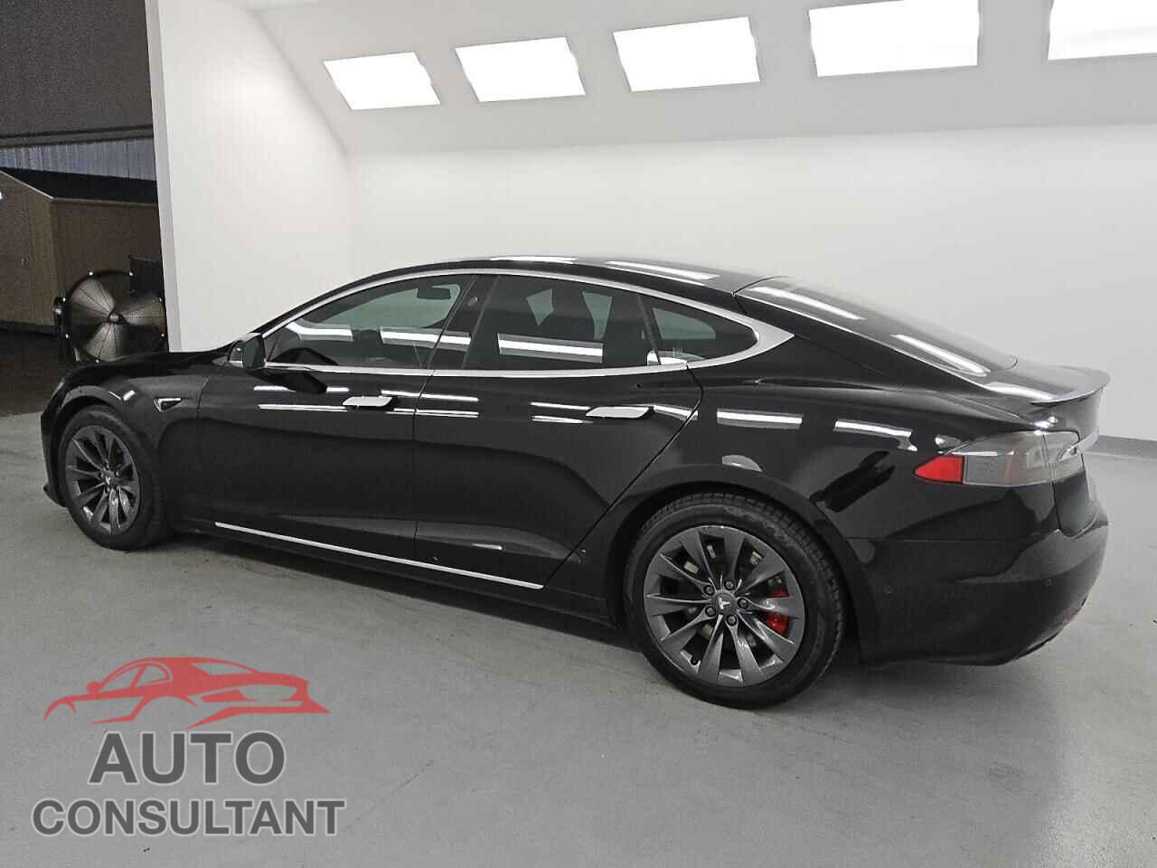 TESLA MODEL S 2020 - 5YJSA1E40LF393480