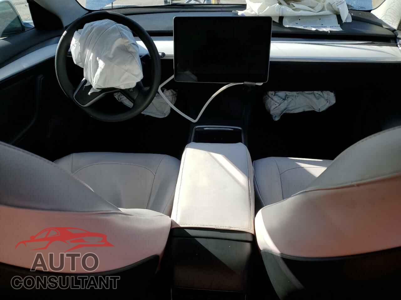 TESLA MODEL 3 2023 - 5YJ3E1EA2PF696149