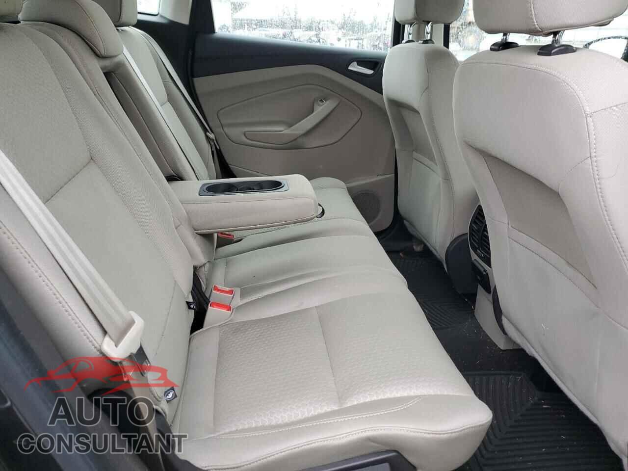 FORD CMAX 2017 - 1FADP5EU3HL101183