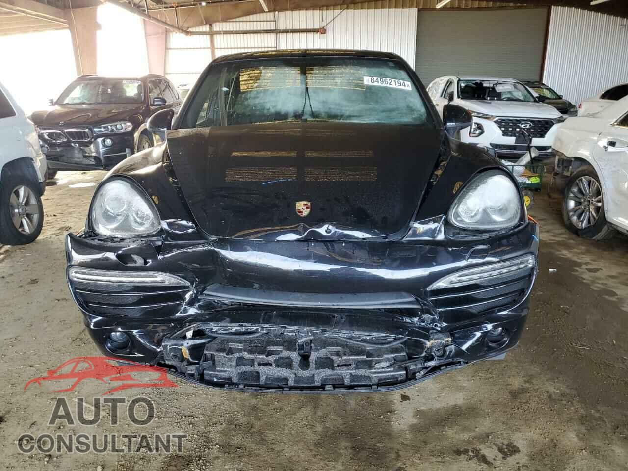 PORSCHE CAYENNE 2013 - WP1AA2A2XDLA03536