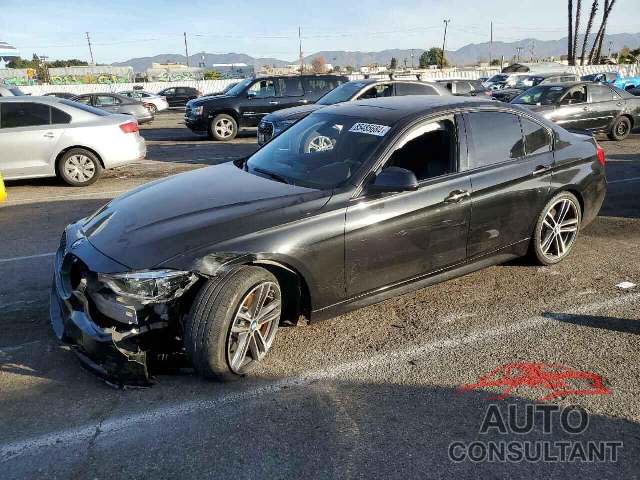 BMW 3 SERIES 2018 - WBA8B3G53JNV01059