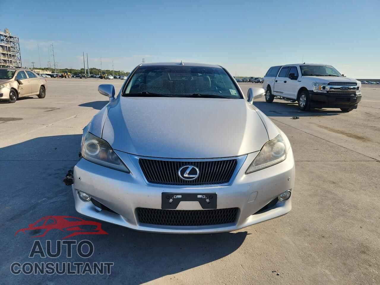 LEXUS IS 2012 - JTHFF2C21C2521706