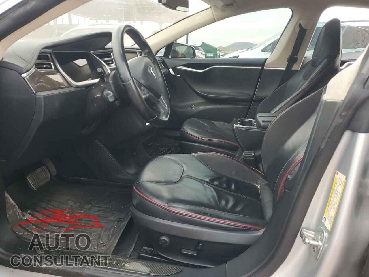 TESLA MODEL S 2013 - 5YJSA1CG4DFP27301