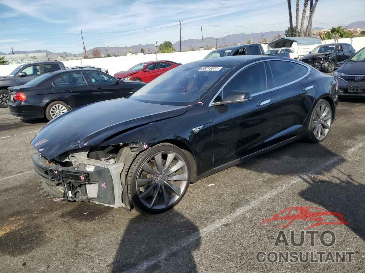 TESLA MODEL S 2014 - 5YJSA1H17EFP39691