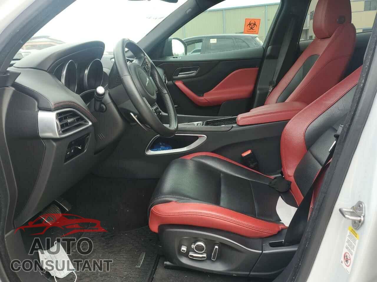JAGUAR F-PACE 2018 - SADCM2FVXJA244237