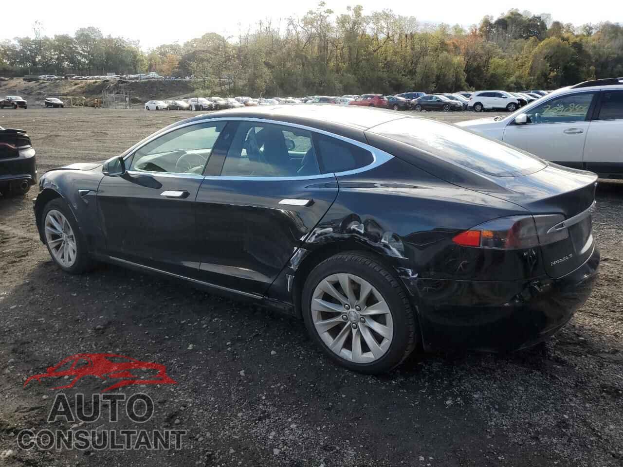 TESLA MODEL S 2017 - 5YJSA1E23HF217982