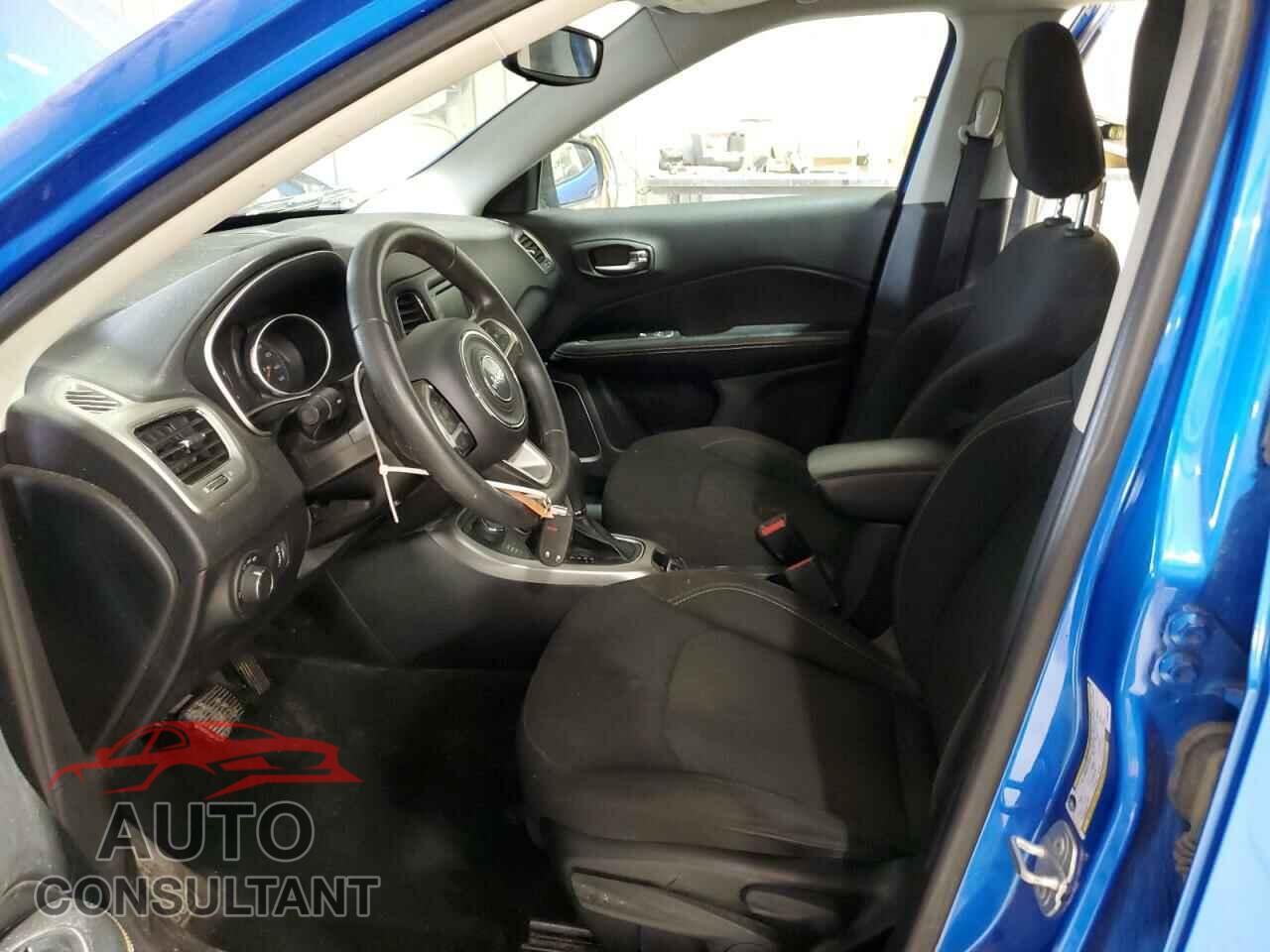 JEEP COMPASS 2018 - 3C4NJDAB9JT480473