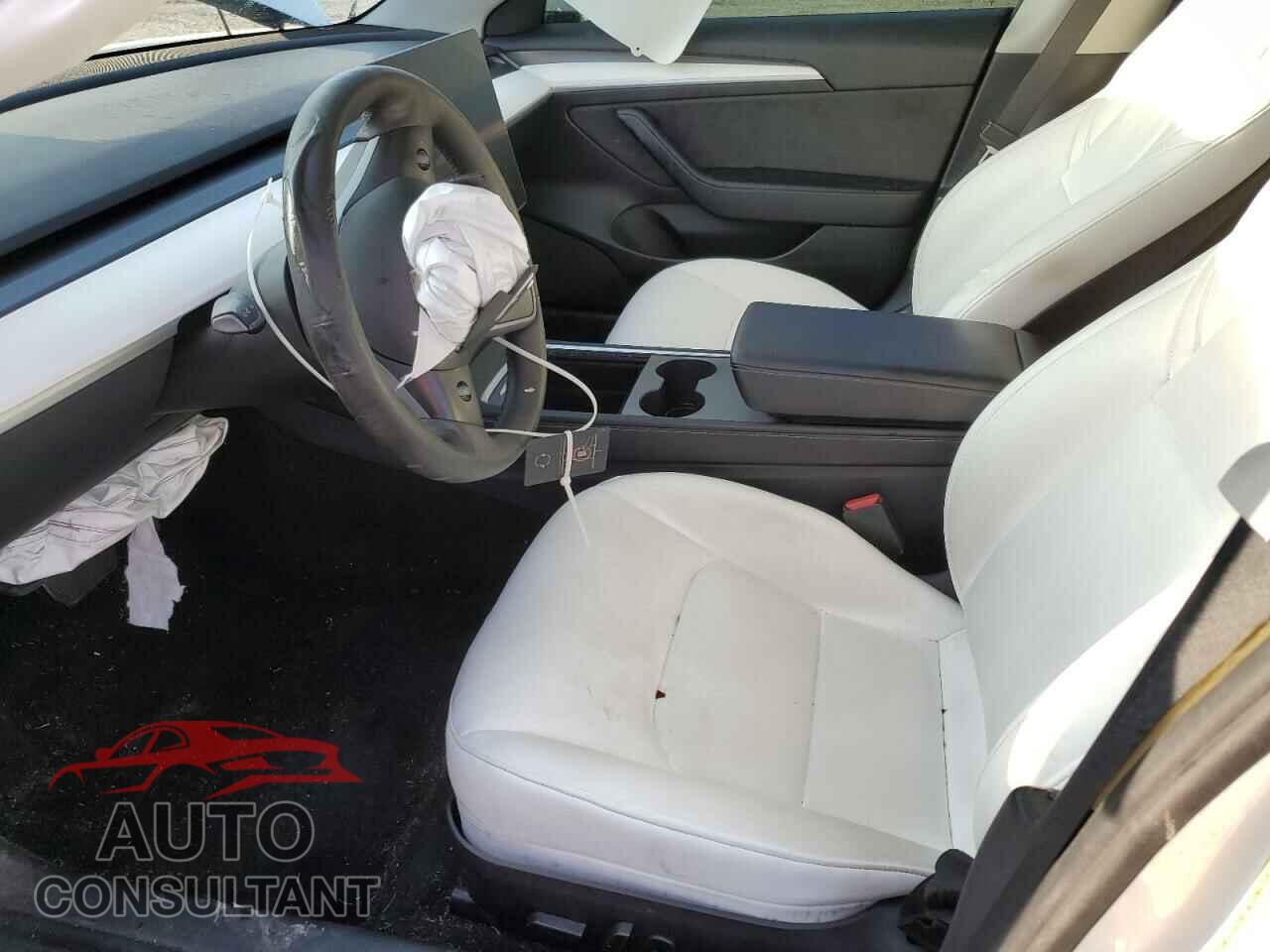 TESLA MODEL 3 2021 - 5YJ3E1EB8MF992992
