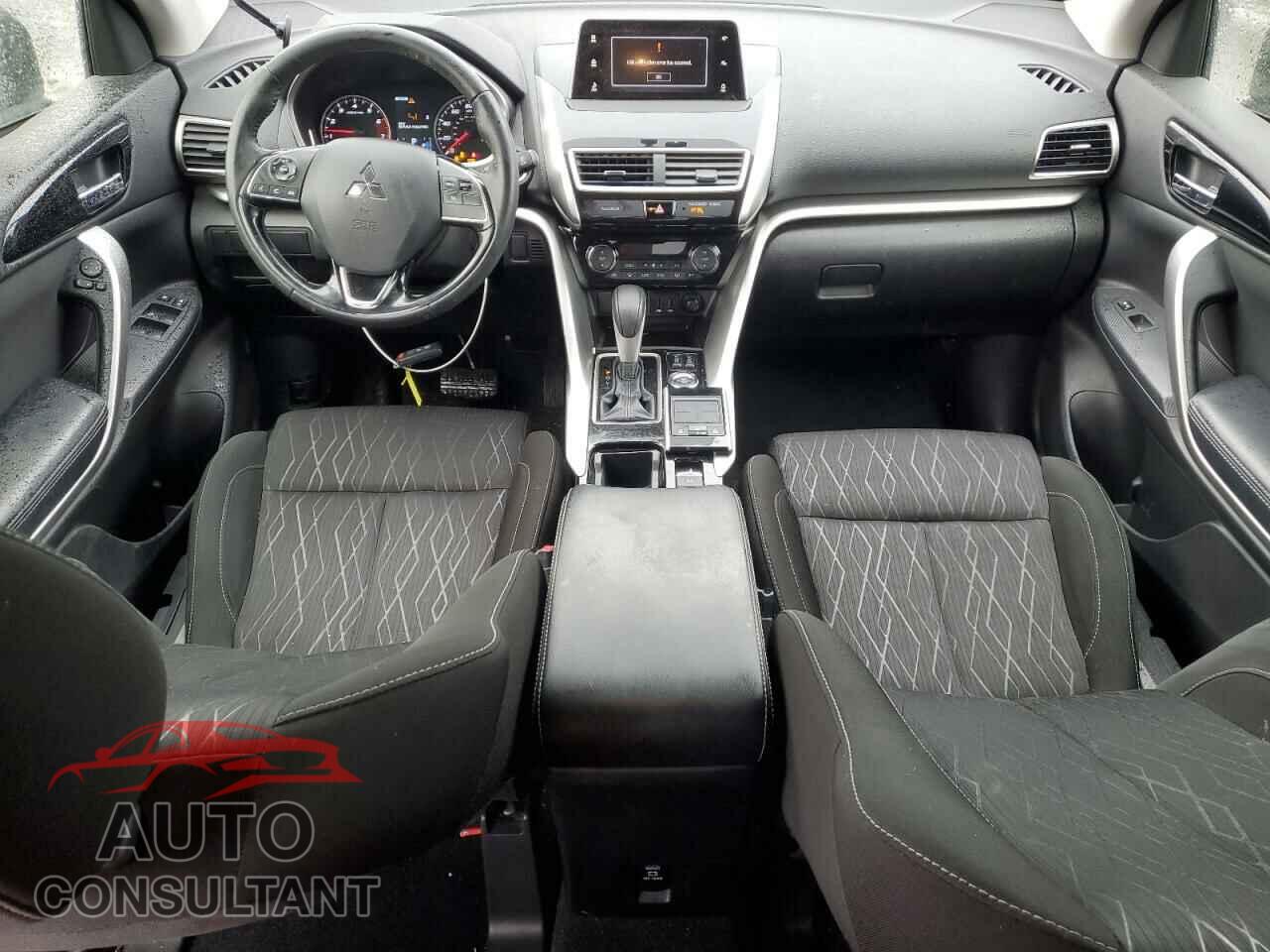 MITSUBISHI ECLIPSE 2018 - JA4AT5AA5JZ061111
