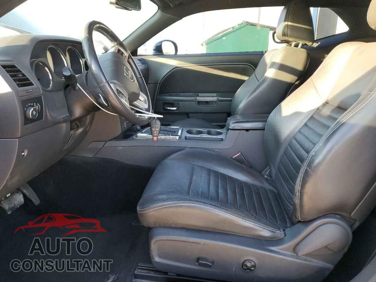DODGE CHALLENGER 2013 - 2C3CDYBT2DH570207