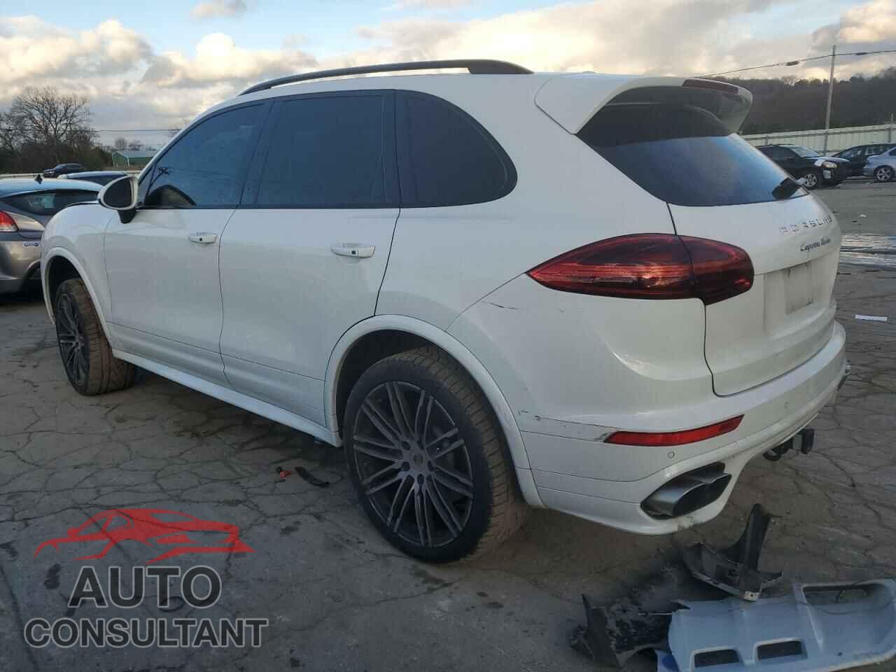 PORSCHE CAYENNE 2016 - WP1AC2A26GLA88647