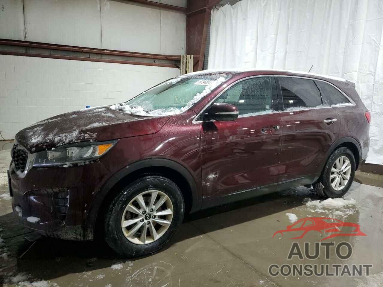 KIA SORENTO 2019 - 5XYPG4A32KG523804