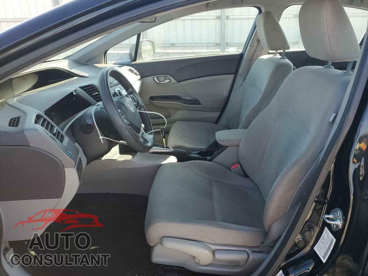 HONDA CIVIC 2012 - 2HGFB2F56CH332268