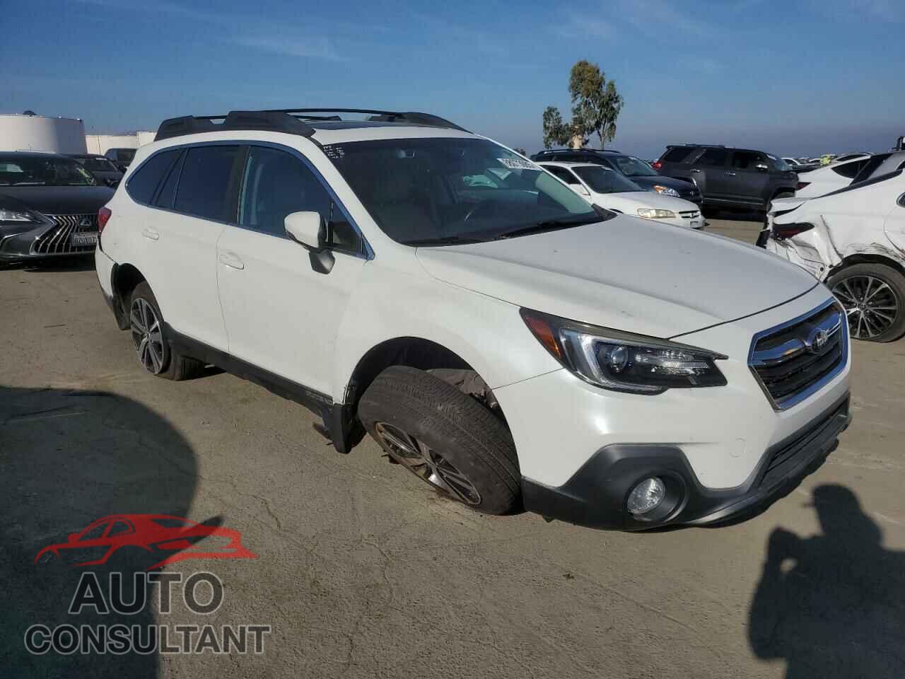 SUBARU OUTBACK 2018 - 4S4BSANC9J3299737