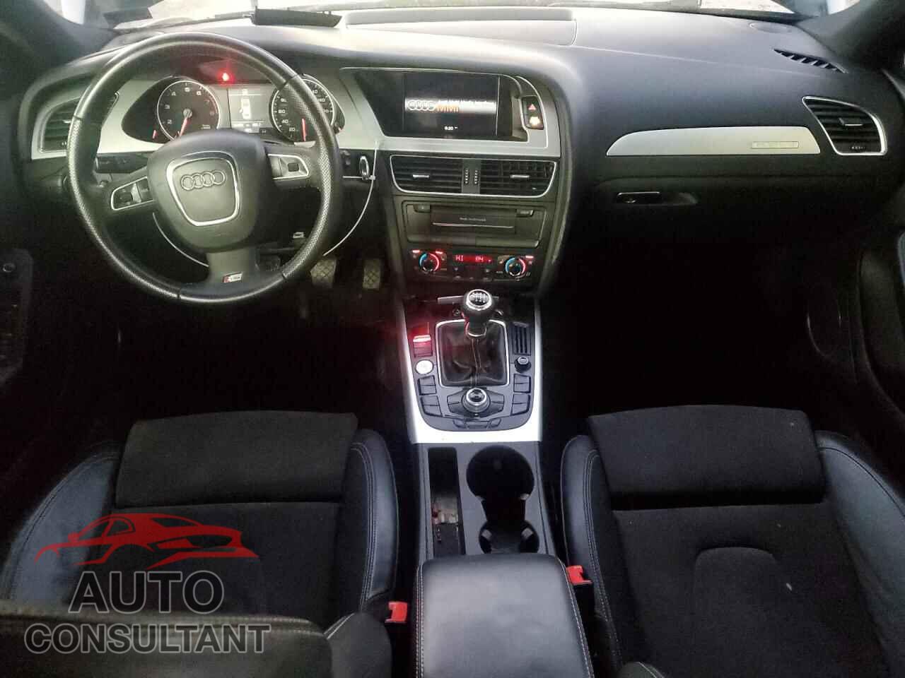 AUDI A4 2011 - WAUMFAFL3BN038140