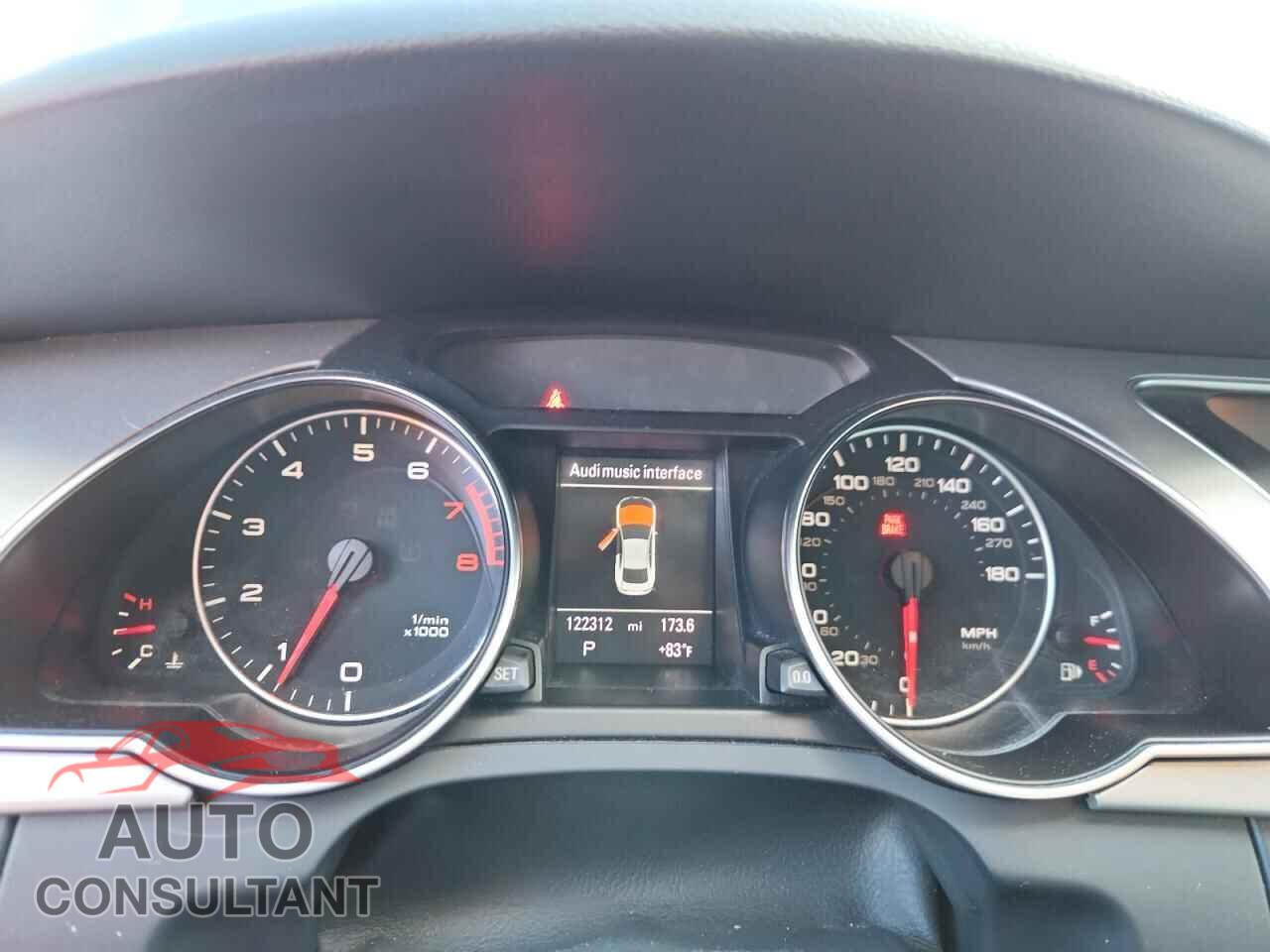 AUDI A5 2012 - WAULFAFR1CA020082