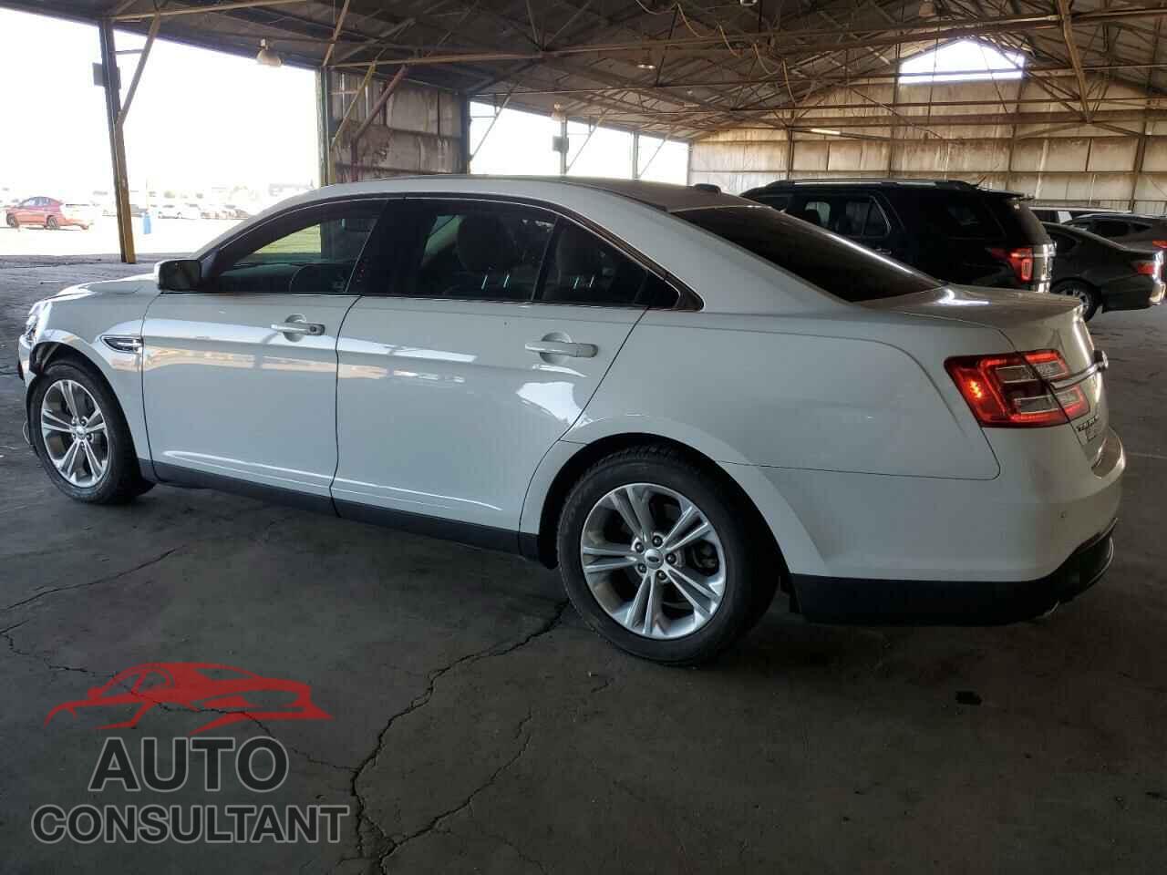 FORD TAURUS 2016 - 1FAHP2E83GG131679