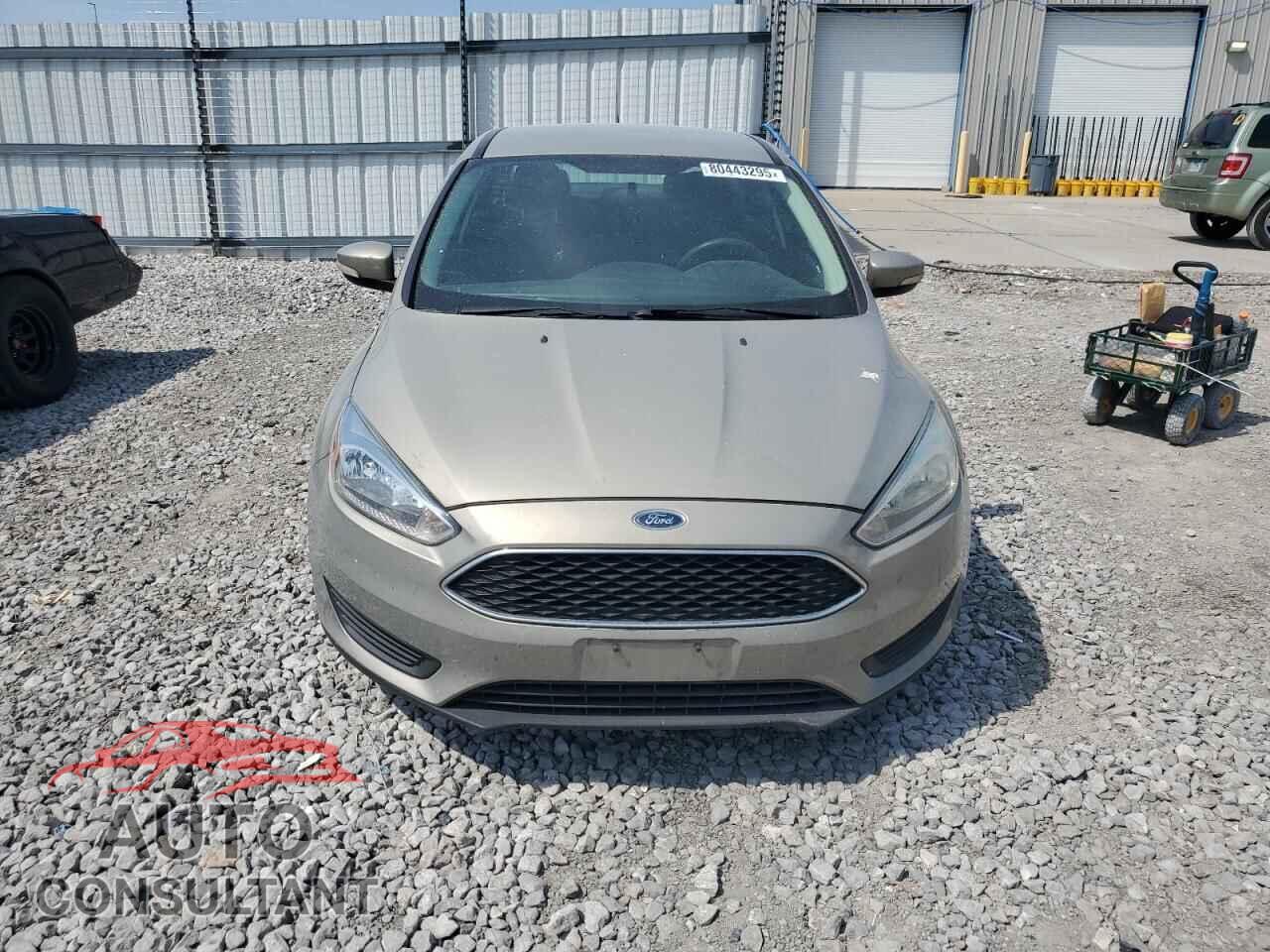 FORD FOCUS 2015 - 1FADP3F21FL206190
