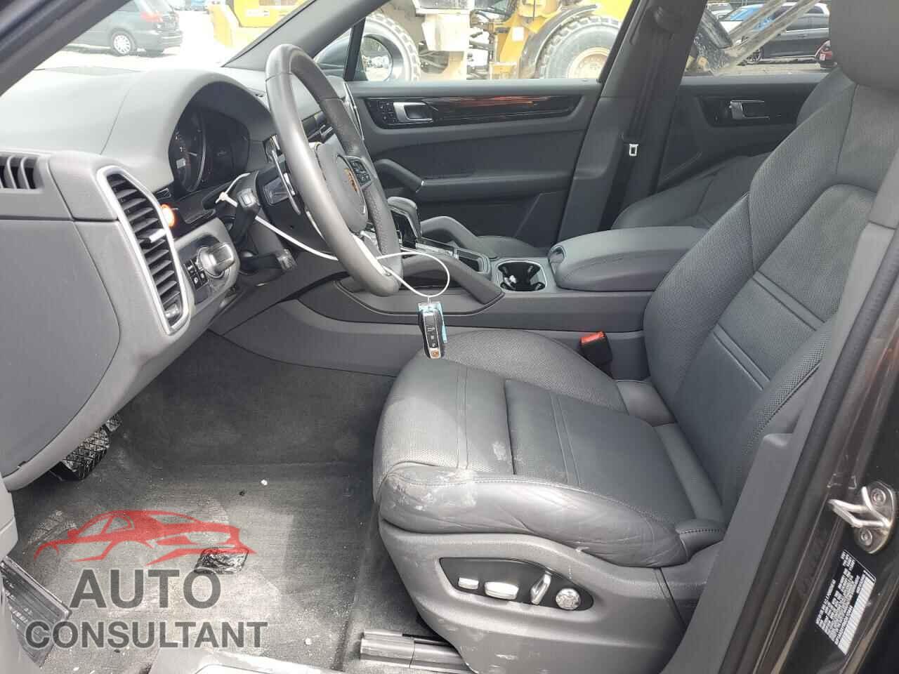PORSCHE CAYENNE 2021 - WP1AA2AY9MDA10444