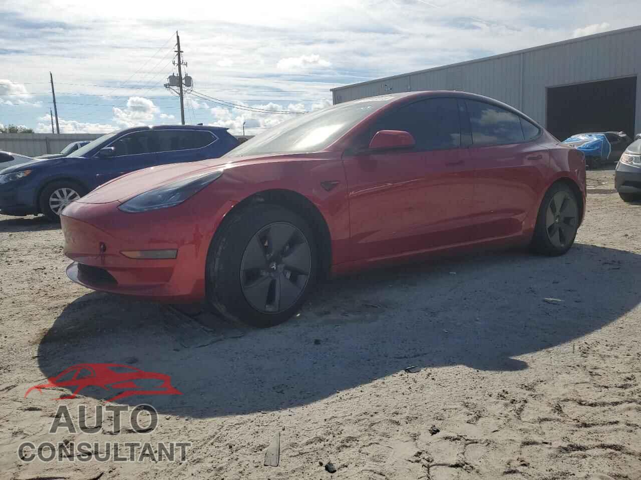 TESLA MODEL 3 2021 - 5YJ3E1EA8MF908452