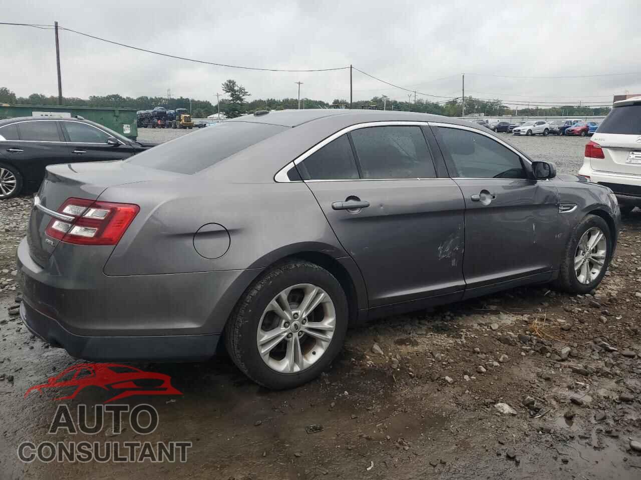 FORD TAURUS 2013 - 1FAHP2E88DG158890