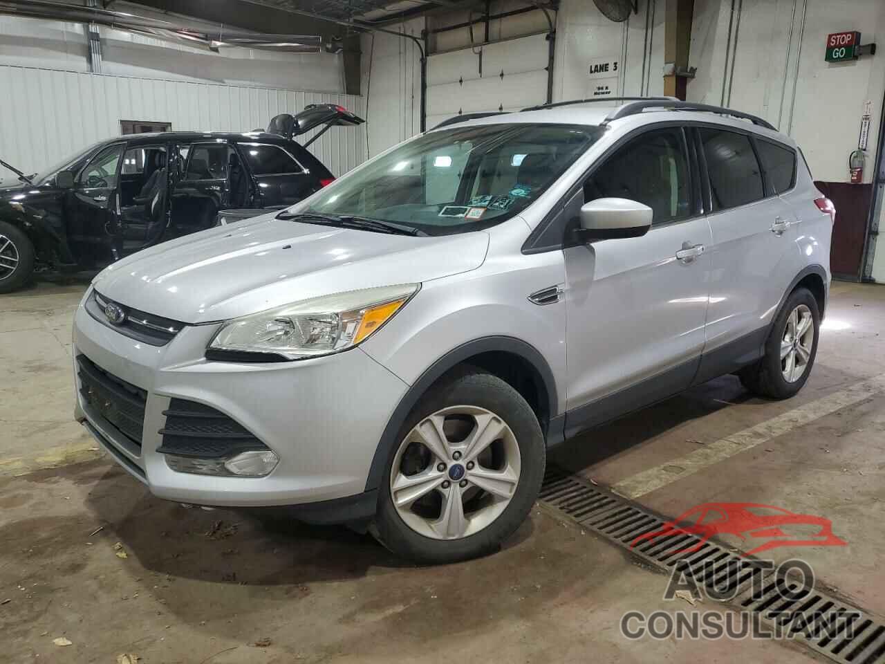 FORD ESCAPE 2015 - 1FMCU9G91FUB87109