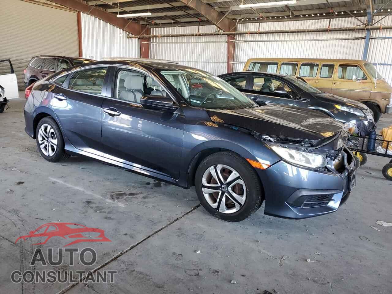 HONDA CIVIC 2018 - 2HGFC2F53JH565356