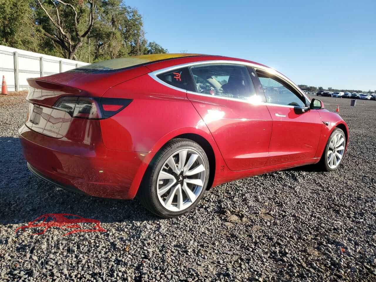 TESLA MODEL 3 2018 - 5YJ3E1EB4JF065435