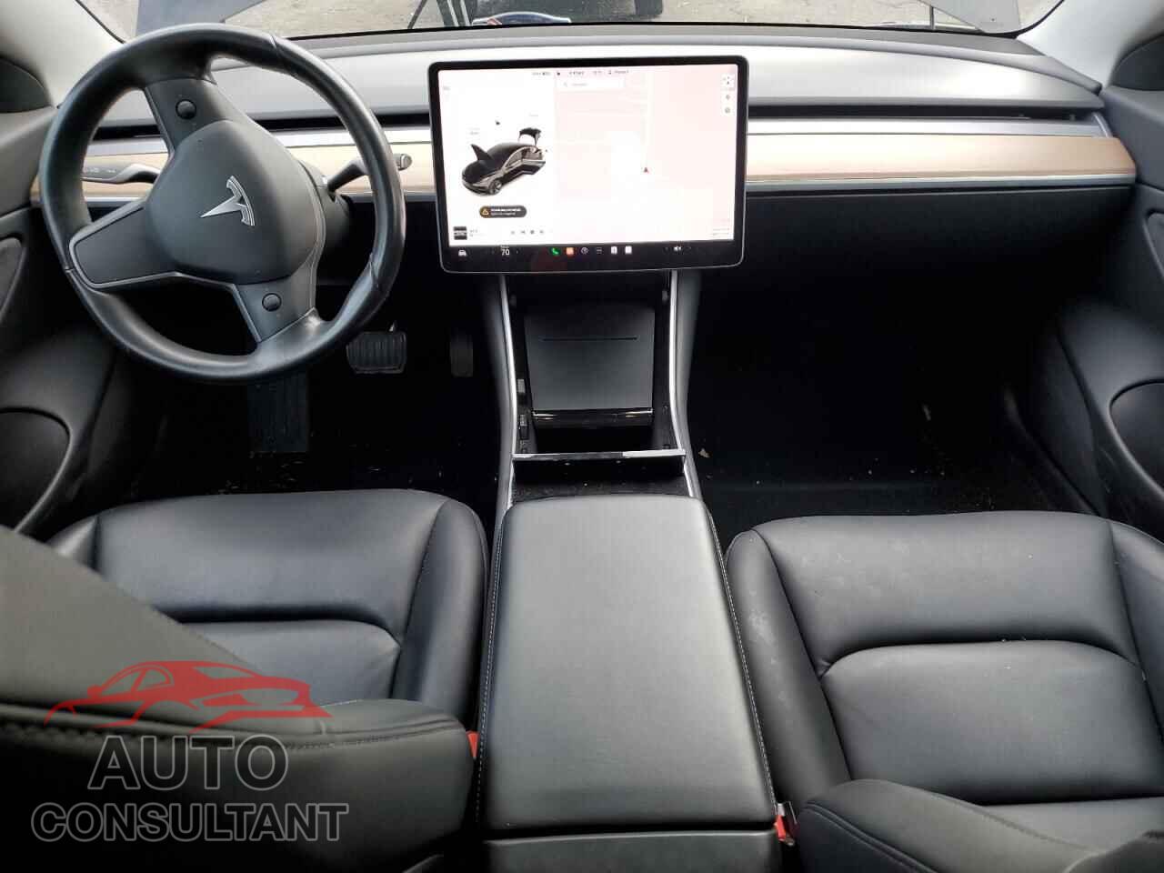 TESLA MODEL 3 2018 - 5YJ3E1EB3JF092982