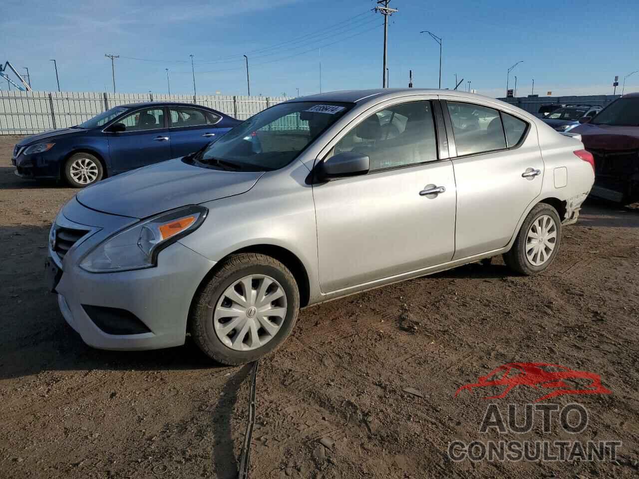 NISSAN VERSA 2019 - 3N1CN7AP1KL852594