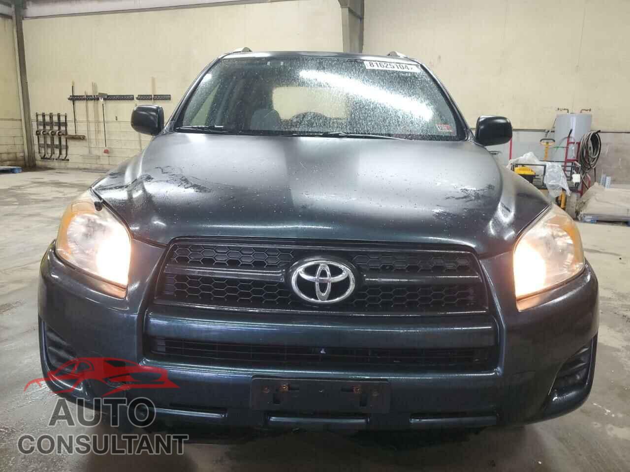 TOYOTA RAV4 2011 - 2T3BF4DV4BW098159
