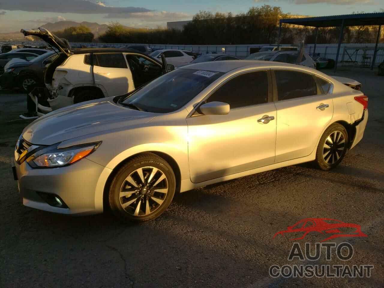 NISSAN ALTIMA 2018 - 1N4AL3AP2JC247065