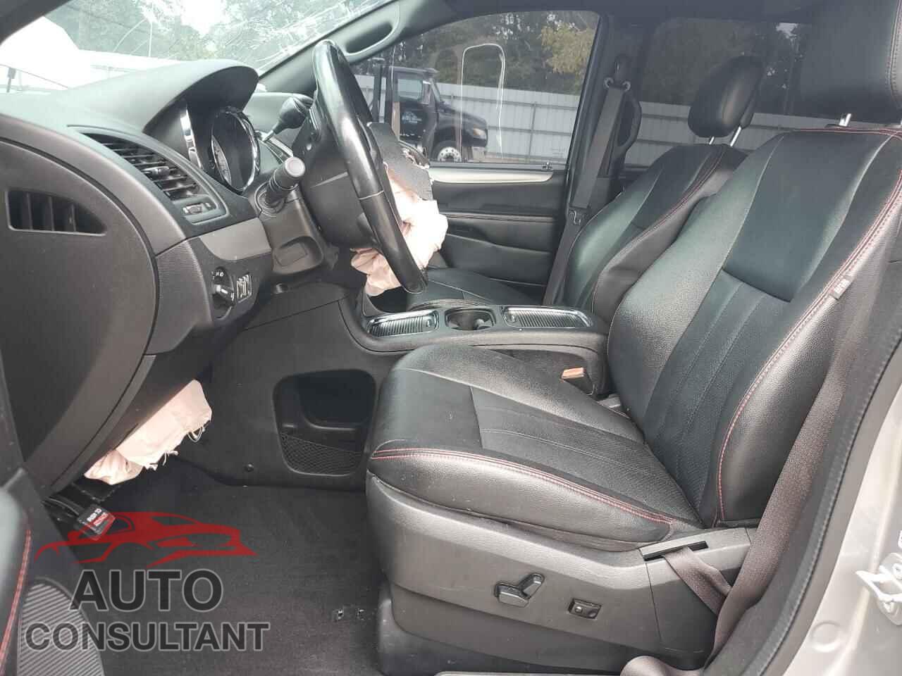 DODGE CARAVAN 2019 - 2C4RDGEG4KR724583