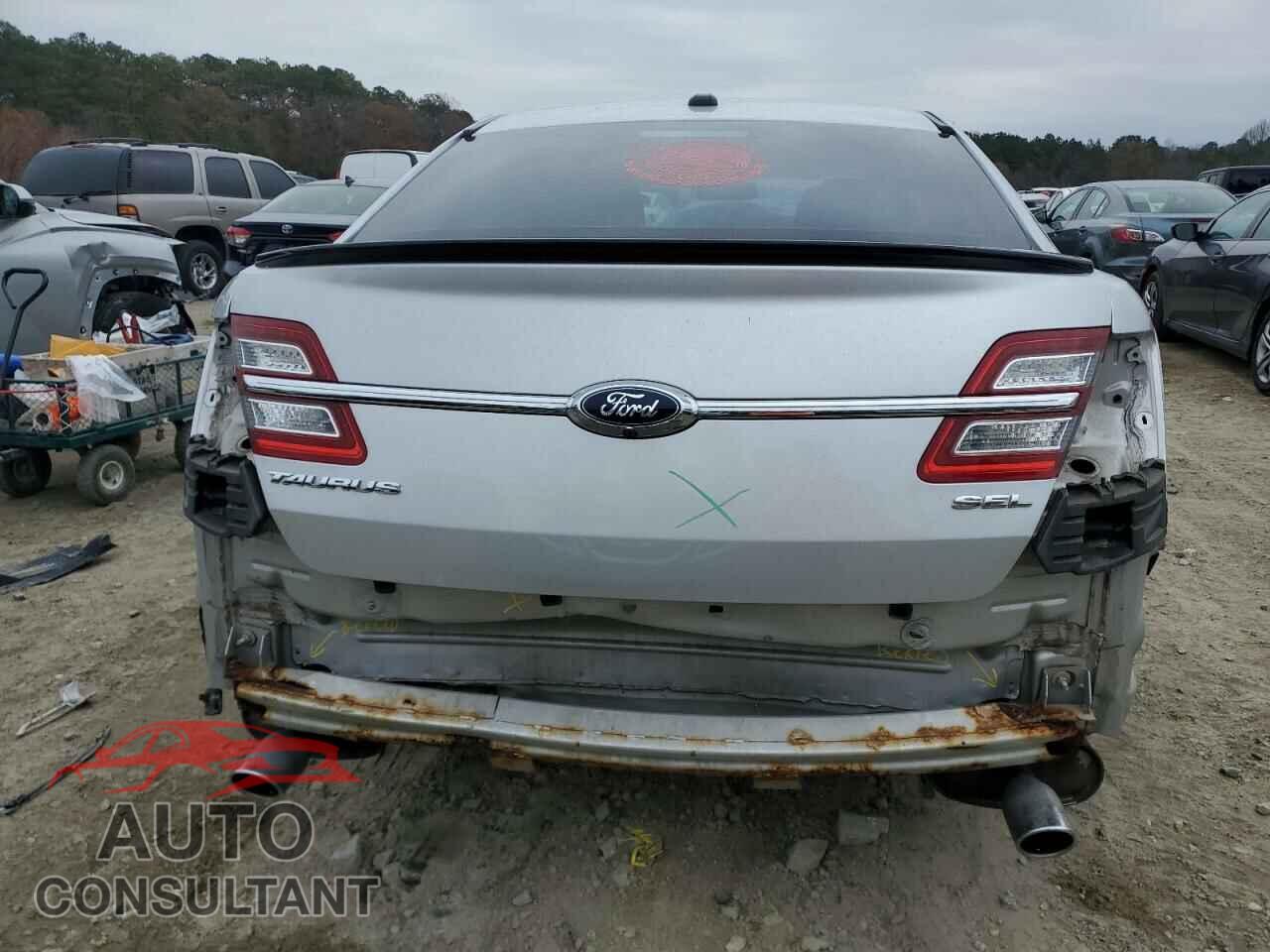 FORD TAURUS 2014 - 1FAHP2E86EG184728