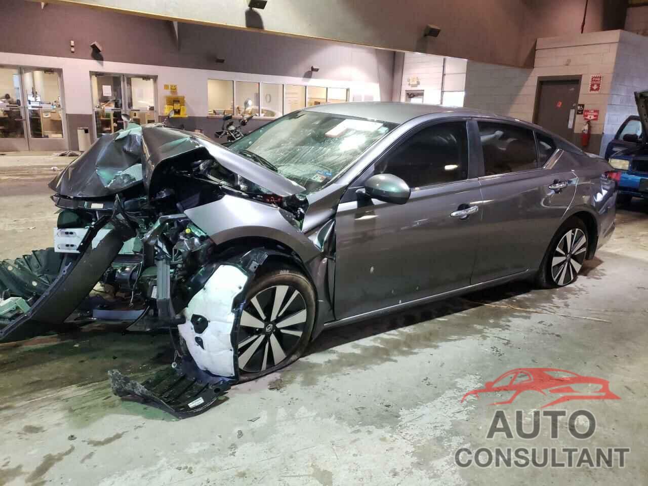 NISSAN ALTIMA 2022 - 1N4BL4DV0NN320626