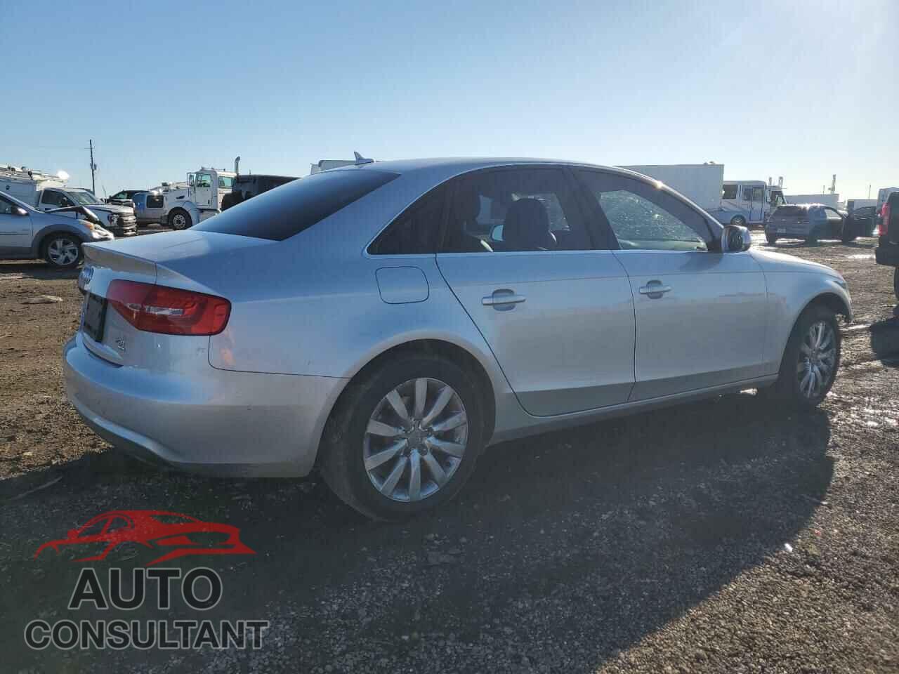 AUDI A4 2013 - WAUBFAFL8DN039066