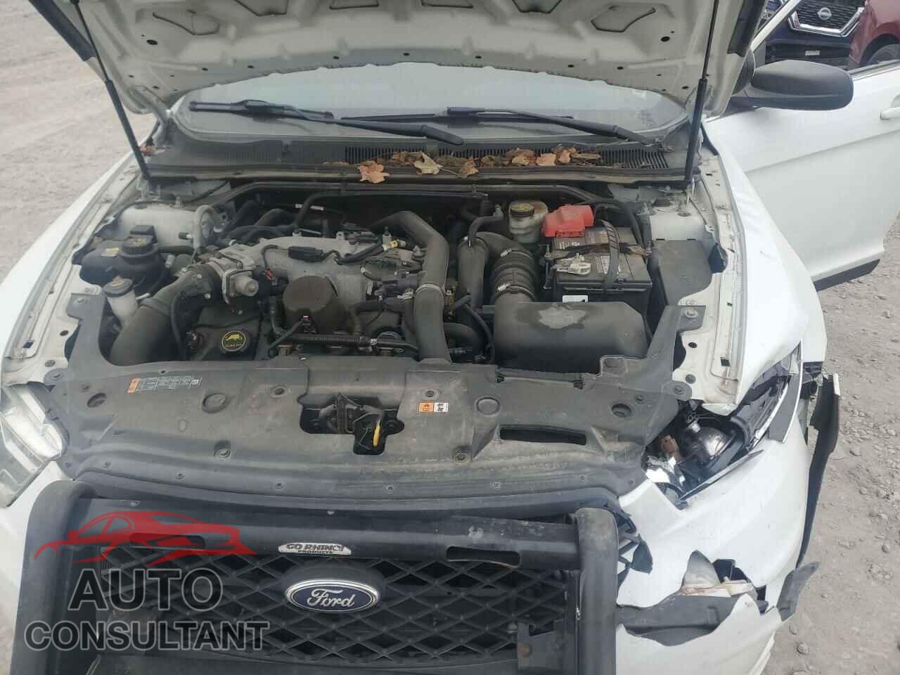 FORD TAURUS 2015 - 1FAHP2MT0FG132003
