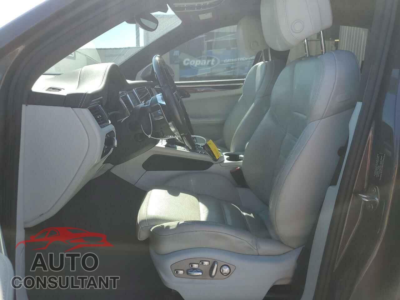 PORSCHE MACAN 2016 - WP1AF2A54GLB94919