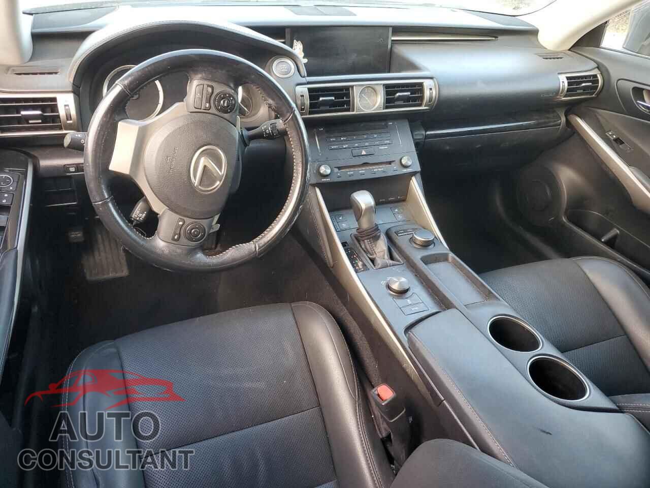 LEXUS IS 2015 - JTHCF1D26F5027064