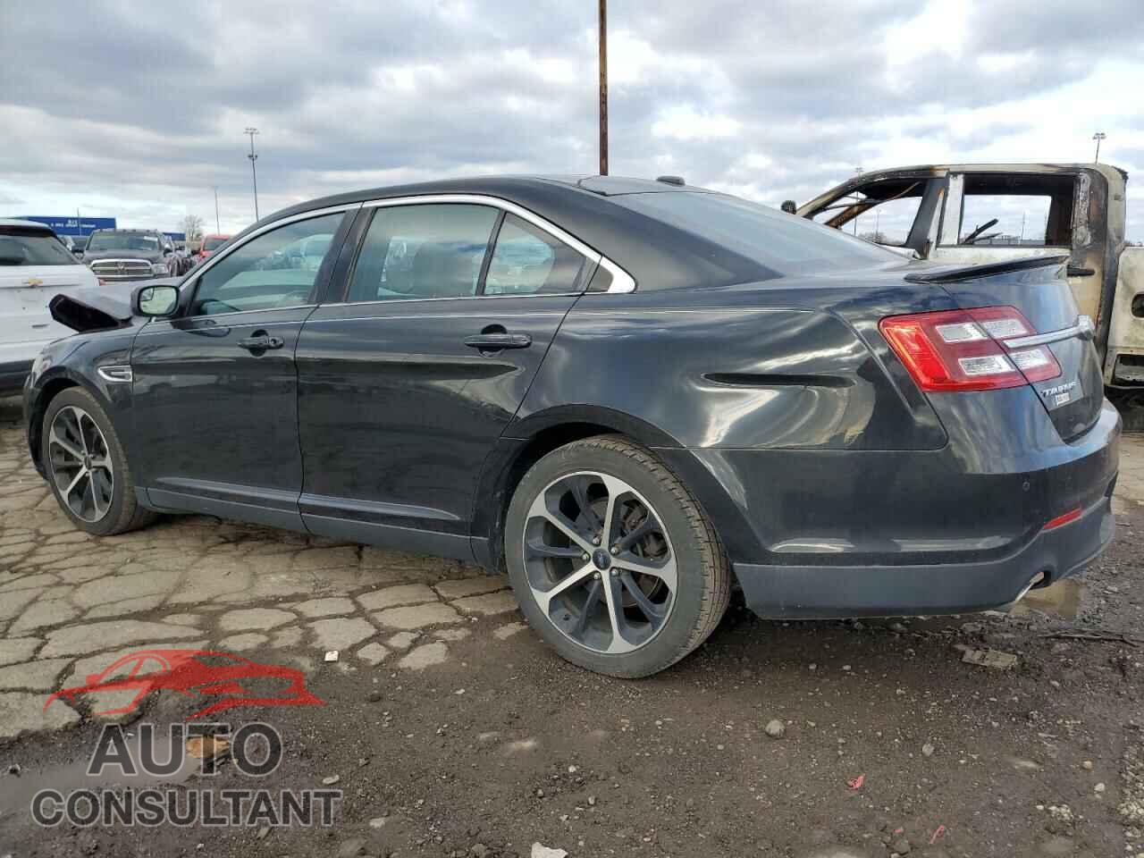 FORD TAURUS 2015 - 1FAHP2E80FG207048