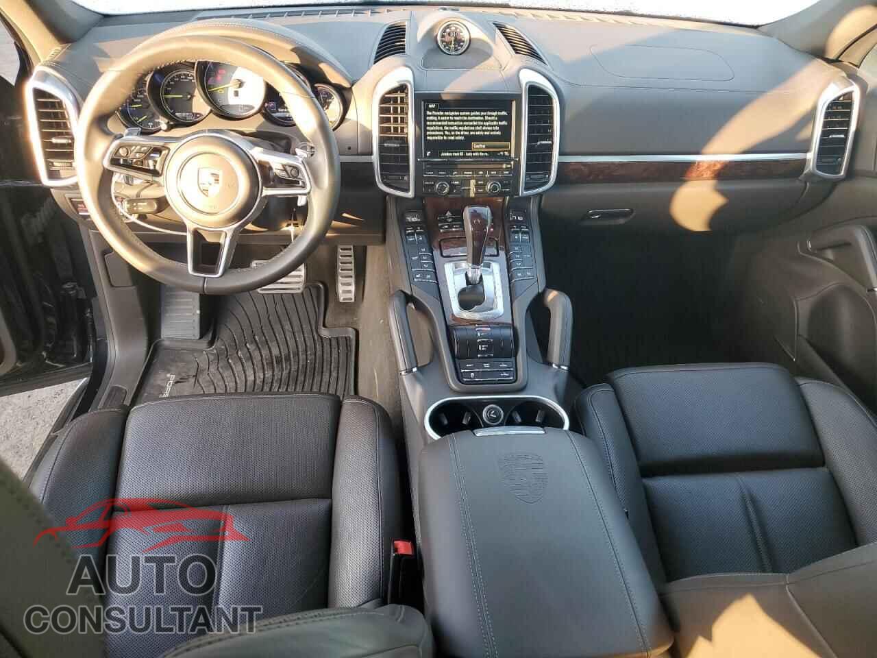PORSCHE CAYENNE 2016 - WP1AE2A27GLA62164