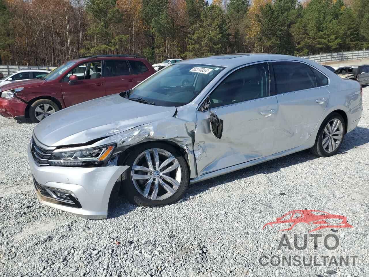 VOLKSWAGEN PASSAT 2018 - 1VWBA7A34JC044930