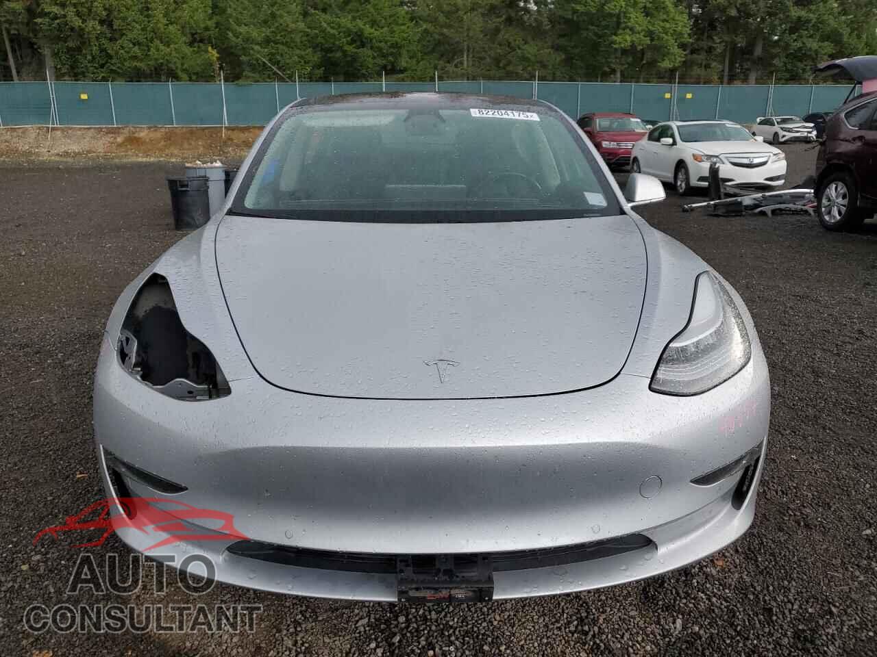 TESLA MODEL 3 2018 - 5YJ3E1EB4JF069355