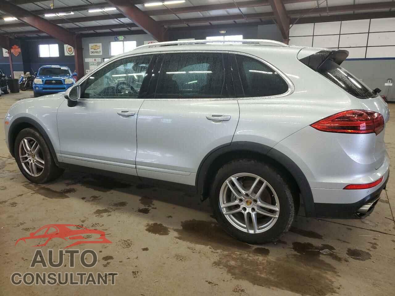 PORSCHE CAYENNE 2016 - WP1AA2A28GLA02521