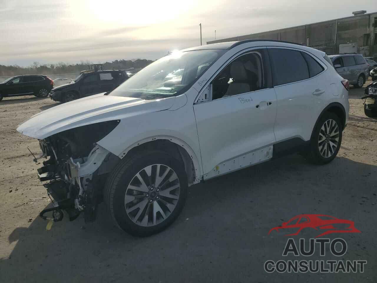 FORD ESCAPE 2020 - 1FMCU9J9XLUA48522