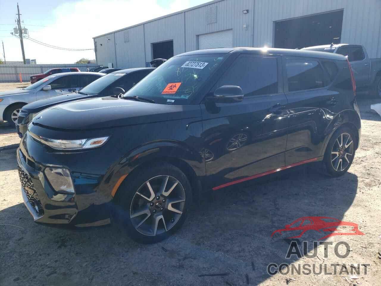 KIA SOUL 2021 - KNDJ63AU0M7768421