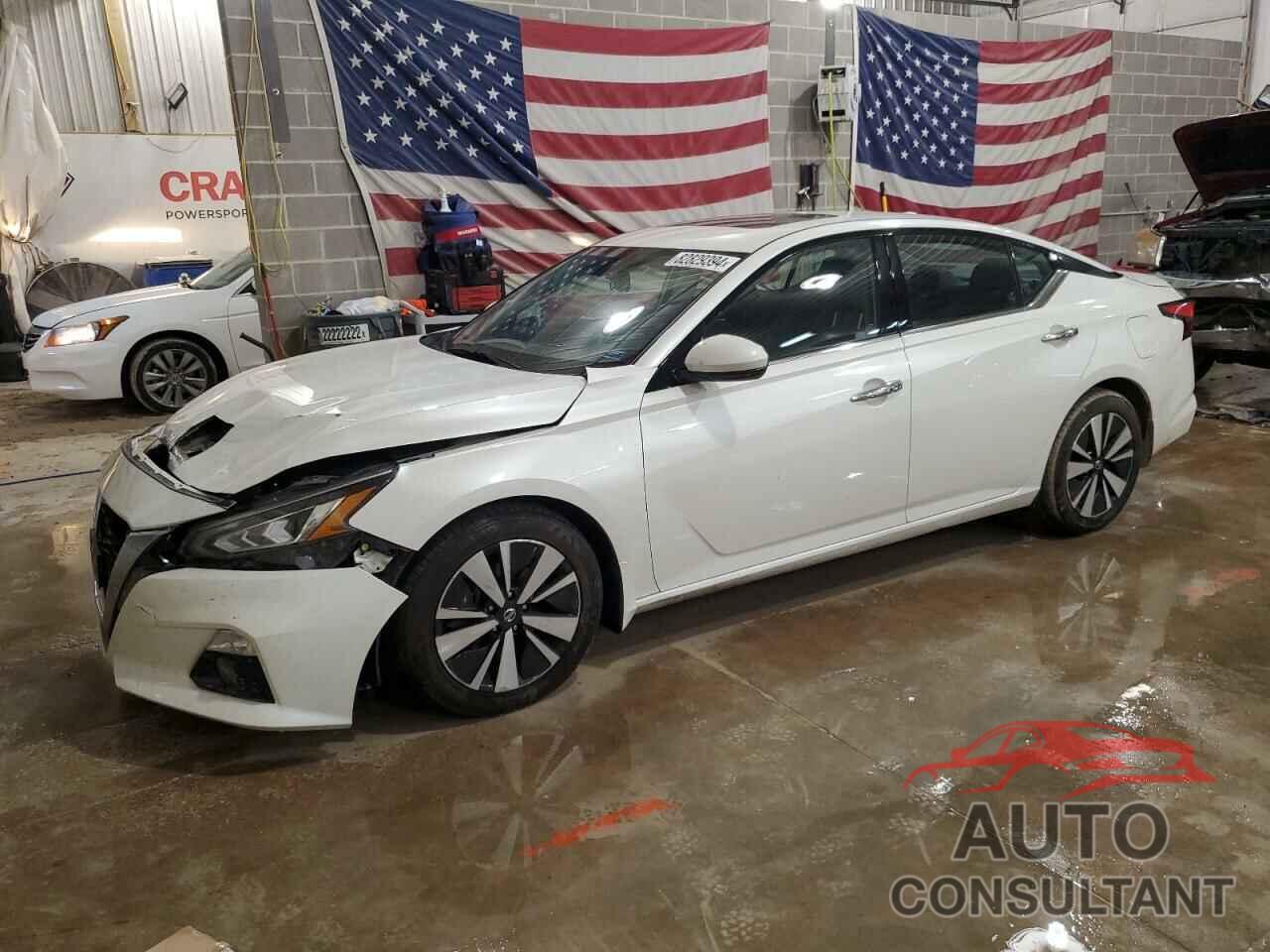 NISSAN ALTIMA 2019 - 1N4BL4EV3KC102072