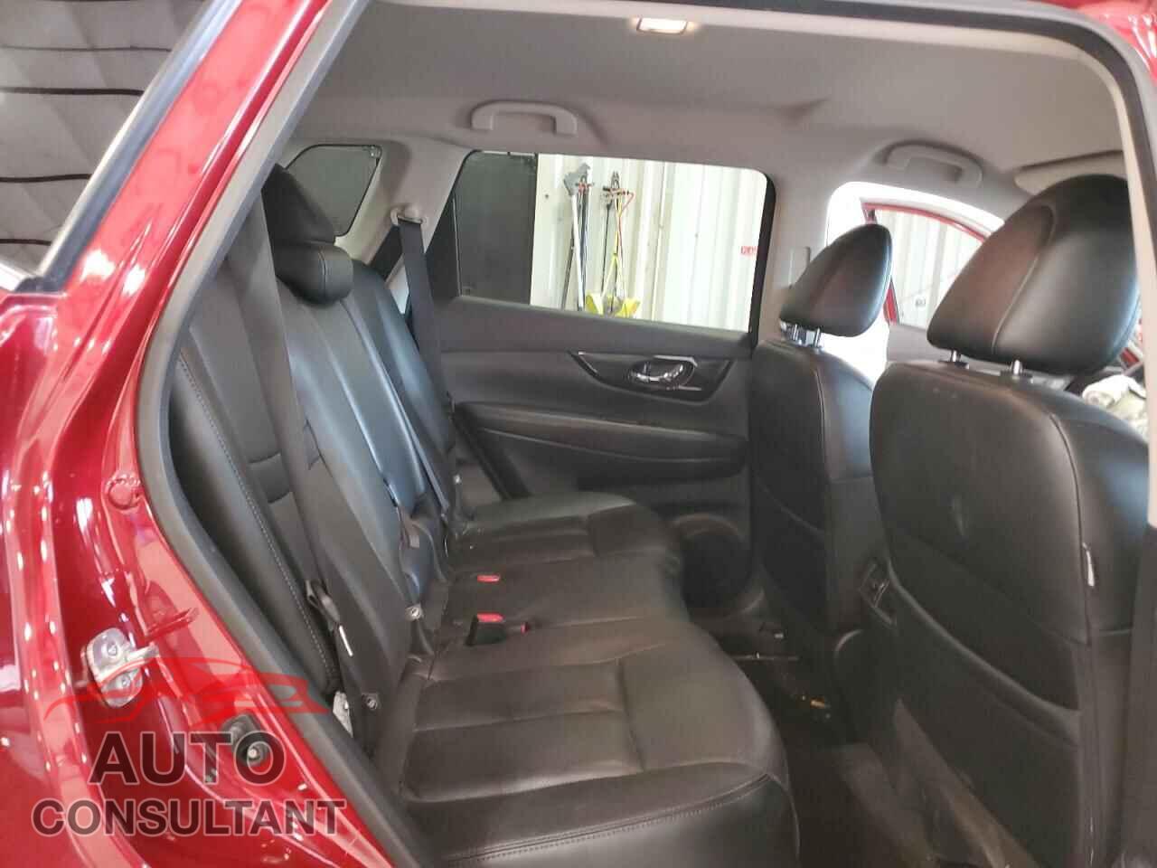 NISSAN ROGUE 2019 - 5N1AT2MV7KC814723