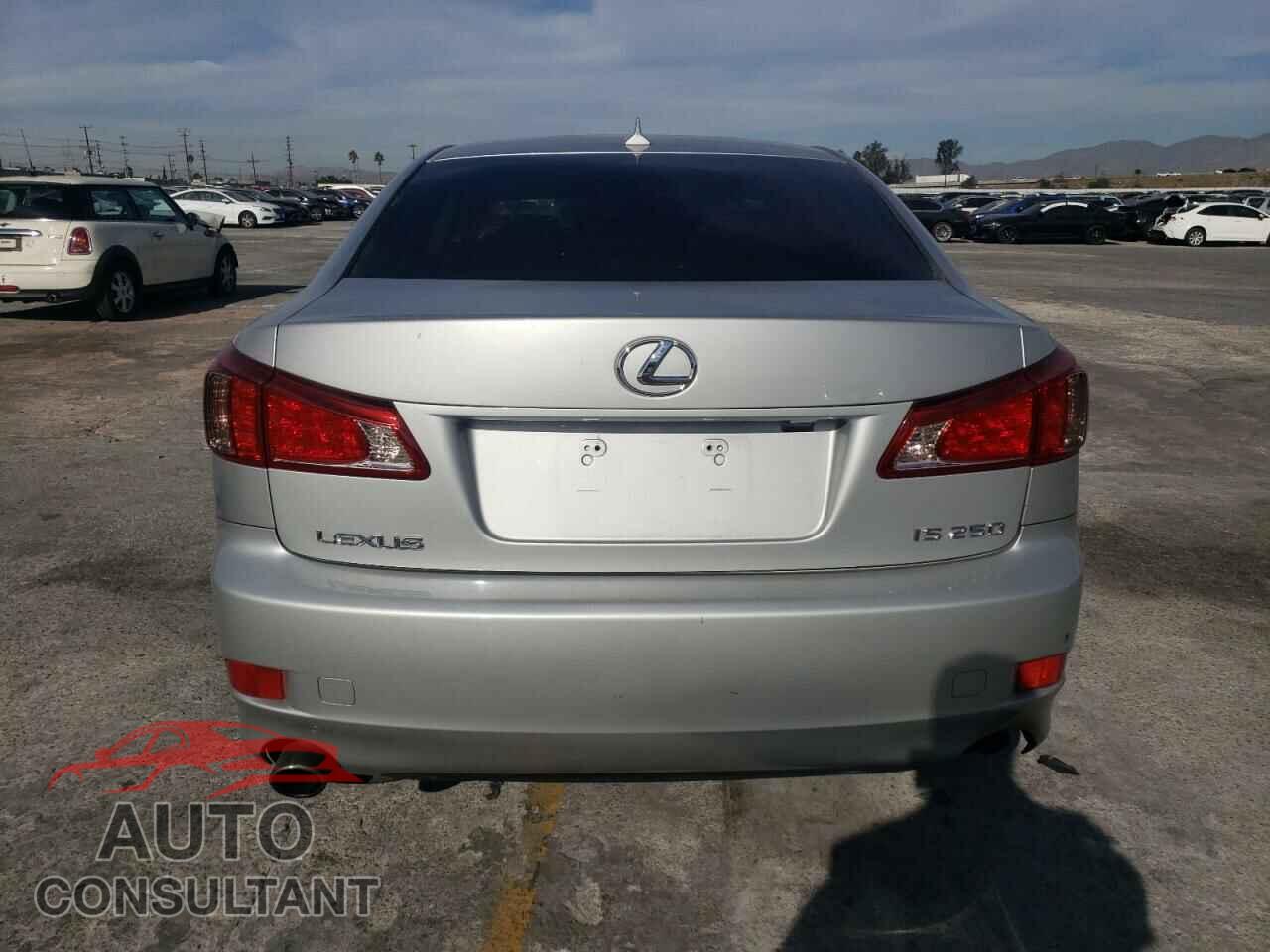 LEXUS IS 2011 - JTHBF5C2XB2101747